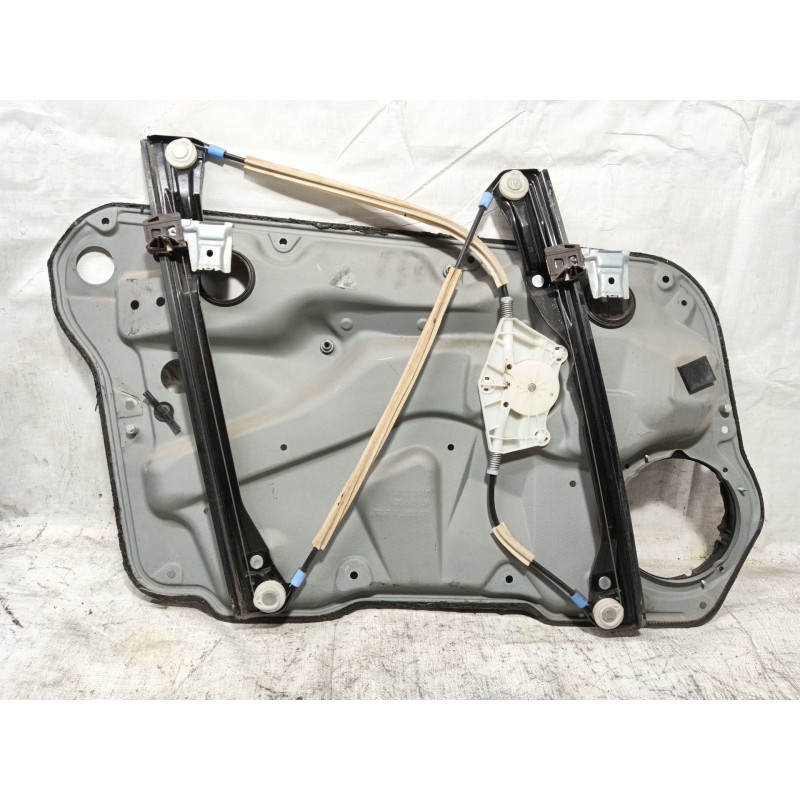 Recambio de elevalunas delantero derecho para volkswagen golf iv berlina (1j1) advance referencia OEM IAM   