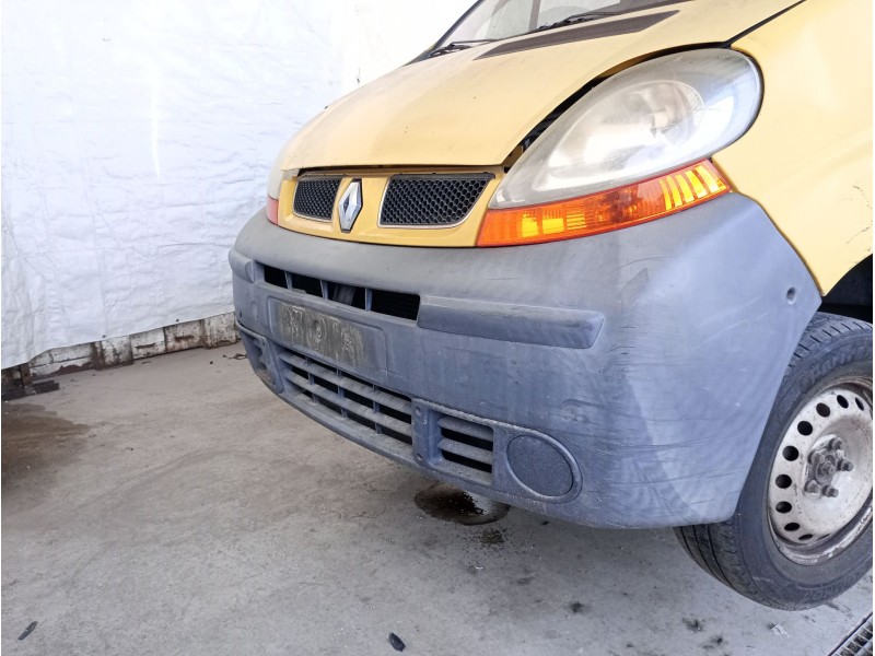 Recambio de paragolpes delantero para renault trafic ii furgoneta (fl) 2.5 dci 135 (fl0d) referencia OEM IAM   