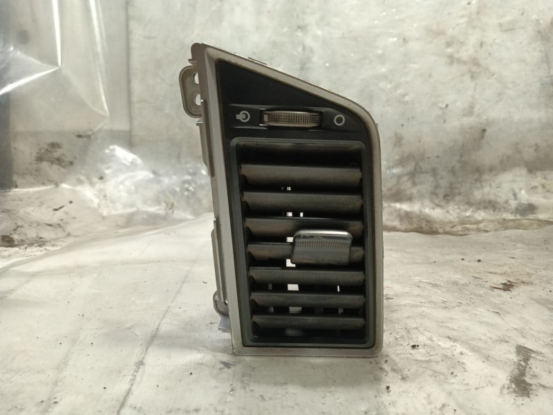 Recambio de rejilla aireadora para hyundai h350 furgoneta 2.5 crdi referencia OEM IAM   