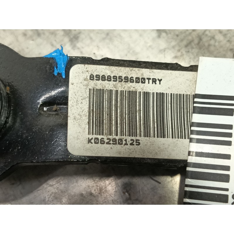 Recambio de enganche cinturon delantero izquierdo para hyundai h350 furgoneta 2.5 crdi referencia OEM IAM   