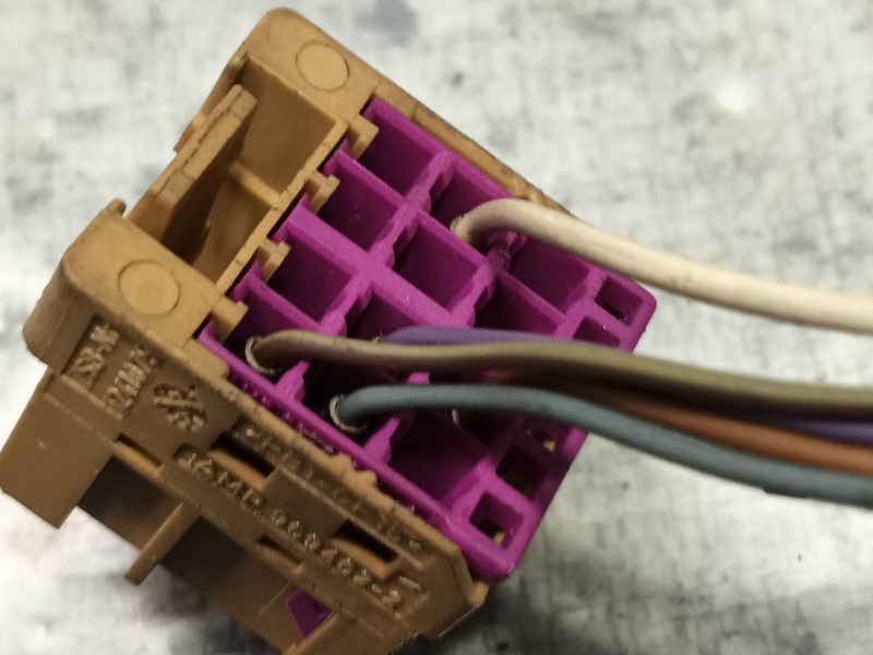 Recambio de retrovisor izquierdo para volkswagen polo (9n_, 9a_) 1.4 16v referencia OEM IAM 0 W0601857501AALNL 