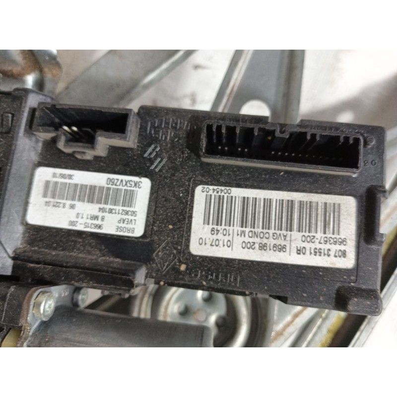 Recambio de elevalunas delantero izquierdo para renault megane iii berlina 5 p authentique referencia OEM IAM   