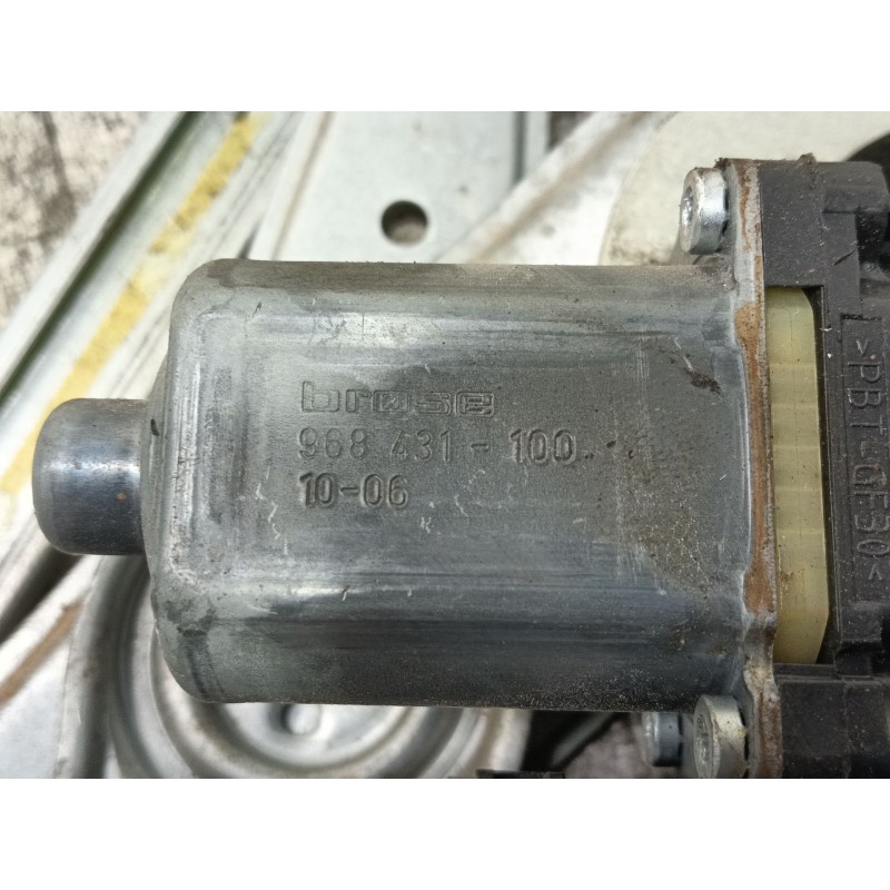 Recambio de elevalunas delantero izquierdo para renault megane iii berlina 5 p authentique referencia OEM IAM   