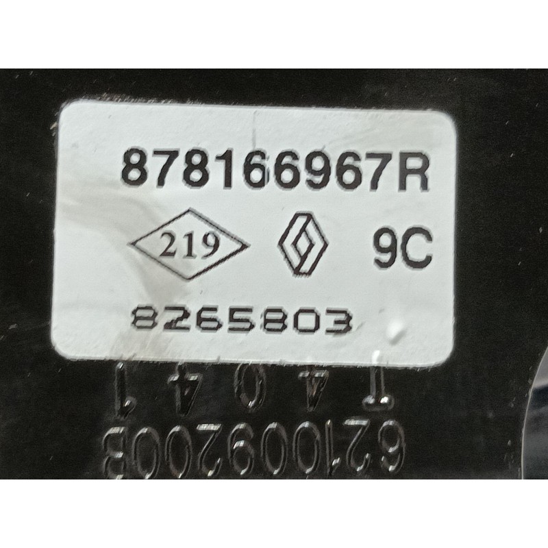 Recambio de enganche cinturon trasero derecho para renault clio iv (bh_) 0.9 tce 90 referencia OEM IAM   