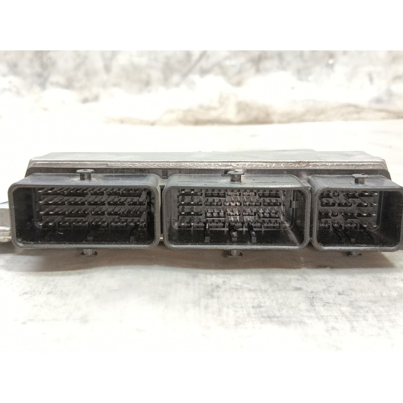 Recambio de centralita motor uce para renault clio iv (bh_) 0.9 tce 90 referencia OEM IAM   