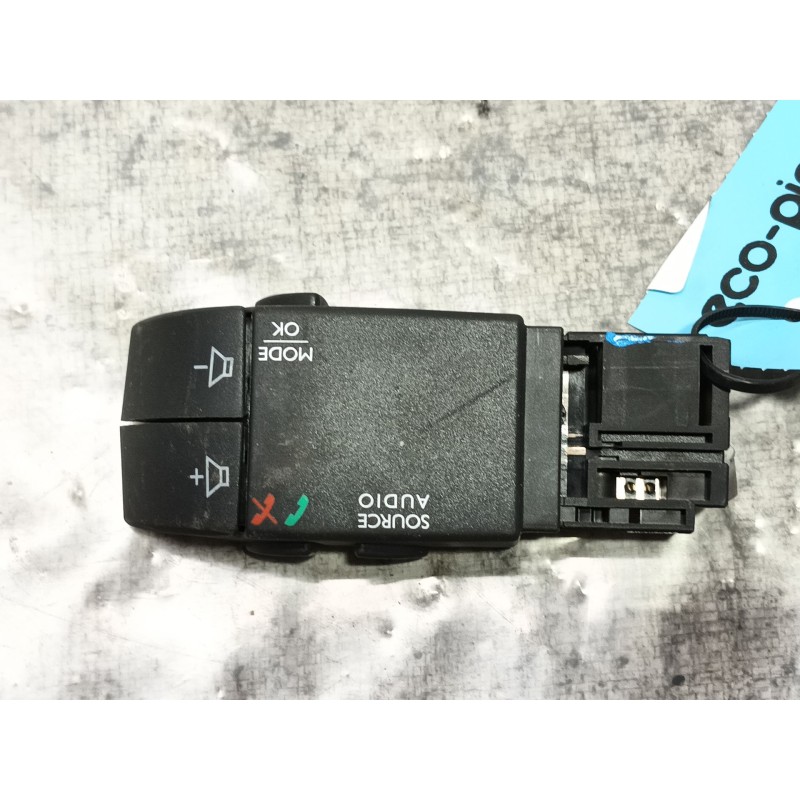 Recambio de mando multifuncion para renault clio iv (bh_) 0.9 tce 90 referencia OEM IAM   