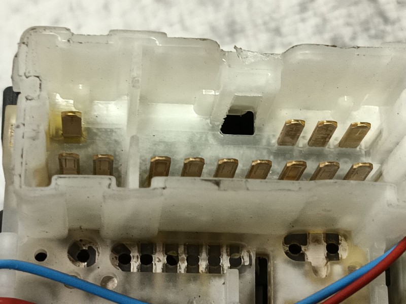 Recambio de mando limpia para renault clio iv (bh_) 0.9 tce 90 referencia OEM IAM   