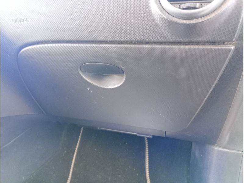 Recambio de guantera para seat leon (1p1) 1.9 tdi referencia OEM IAM 0  