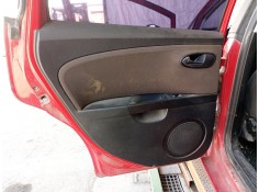 Recambio de guarnecido puerta trasera izquierda para seat leon (1p1) 1.9 tdi referencia OEM IAM 0  