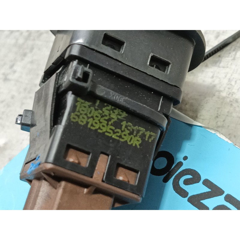 Recambio de interruptor para renault clio iv (bh_) 0.9 tce 90 referencia OEM IAM   