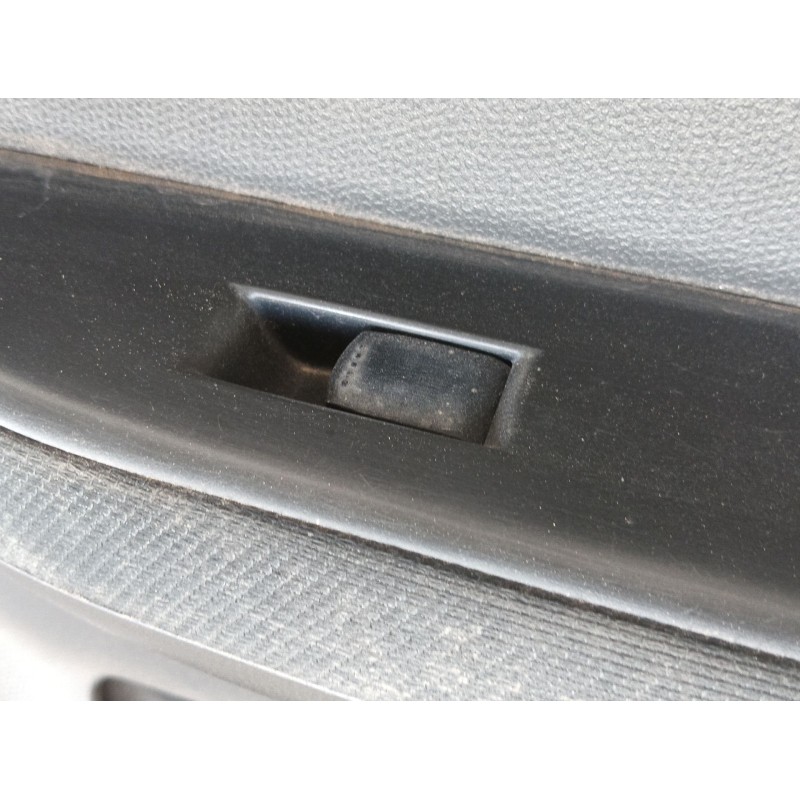 Recambio de puerta delantera derecha para suzuki swift iii (mz, ez) 1.3 ddis (rs 413d) referencia OEM IAM COMPLETA  