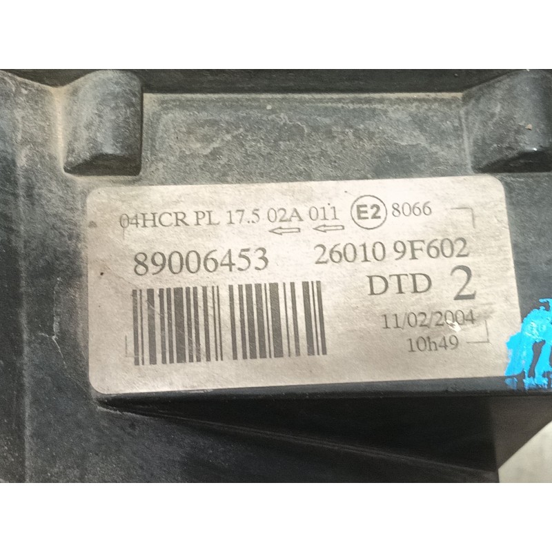 Recambio de faro derecho para nissan primera hatchback (p11) 1.6 16v referencia OEM IAM   