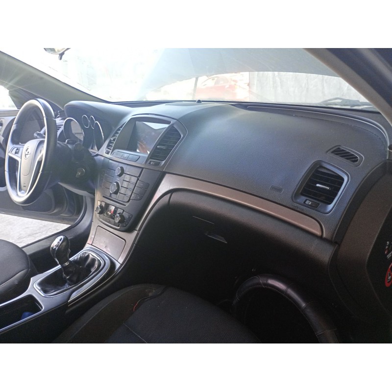 Recambio de salpicadero para opel insignia a sedán (g09) 2.0 cdti (69) referencia OEM IAM 0  