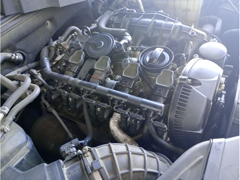 Recambio de despiece motor para audi a4 b8 (8k2) 2.0 tfsi referencia OEM IAM   