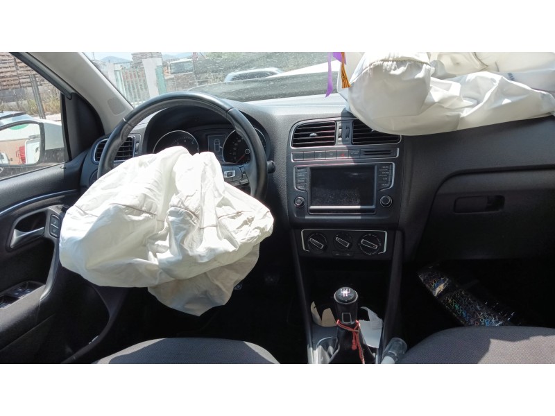 volkswagen polo v (6r1, 6c1) del año 2017