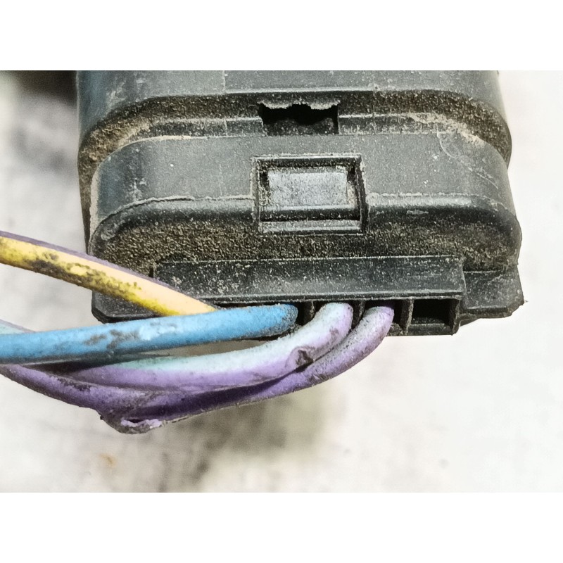 Recambio de caudalimetro para ford fiesta vi (cb1, ccn) 1.0 ecoboost referencia OEM IAM   