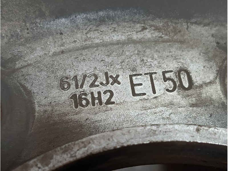 Recambio de llanta para hyundai h350 furgoneta 2.5 crdi referencia OEM IAM 5291059100 ET50 6 1/2Jx16H2