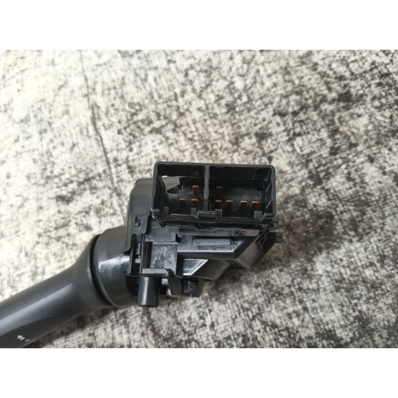 Recambio de mando limpia para peugeot 108 1.0 vti 72 referencia OEM IAM   