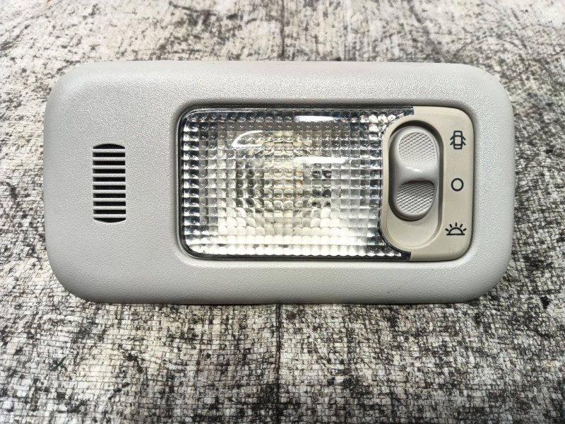 Recambio de luz interior para peugeot 108 1.0 vti 72 referencia OEM IAM   