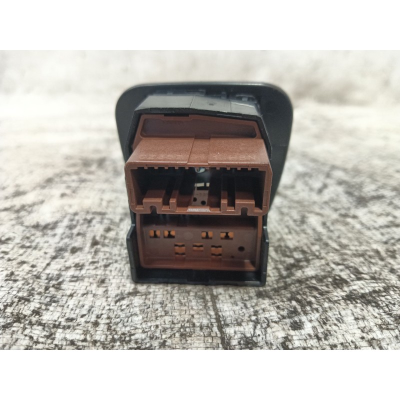 Recambio de mando retrovisor para peugeot 108 1.0 vti 72 referencia OEM IAM   