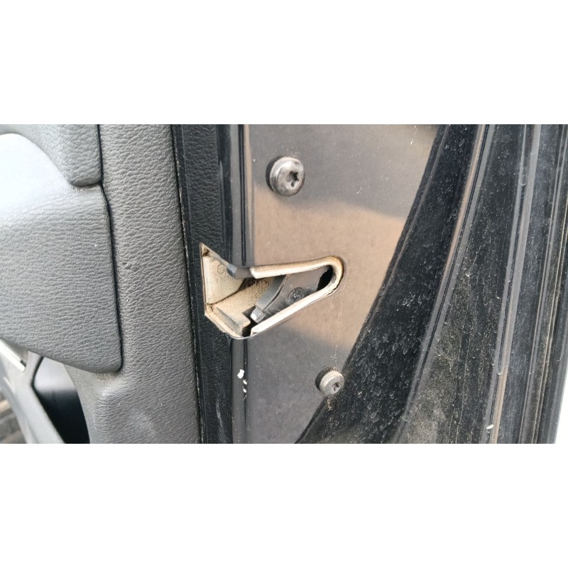 Recambio de cerradura puerta delantera derecha para bmw x3 (e83) 2.0 sd referencia OEM IAM 51217202146  