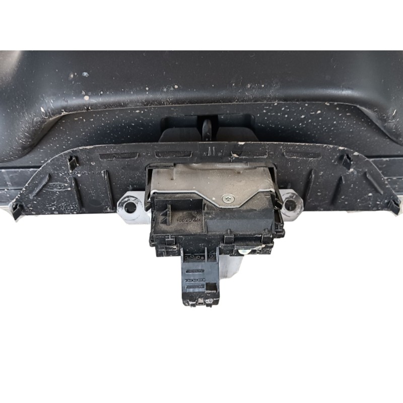 Recambio de porton trasero para ford kuga (cbv) titanium referencia OEM IAM COMPLETO  