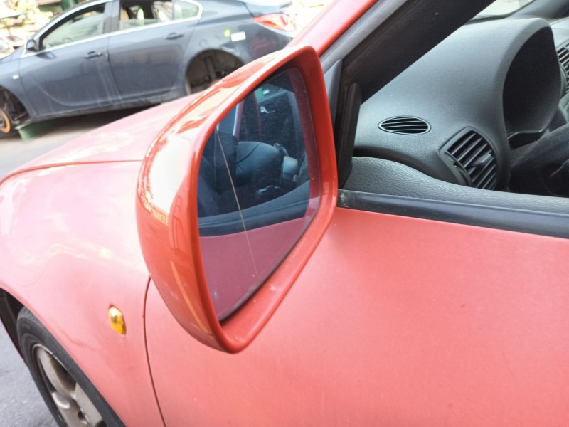 Recambio de retrovisor izquierdo para audi a3 (8l1) 1.9 tdi referencia OEM IAM 0  
