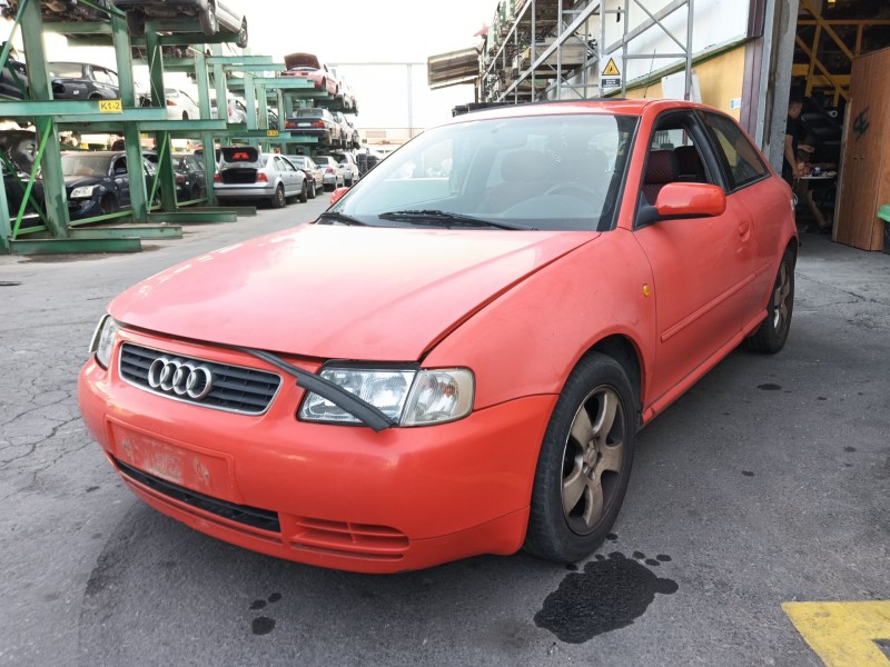 audi a3 (8l1) del año 2000