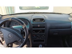 opel astra g hatchback (t98) del año 2001 2