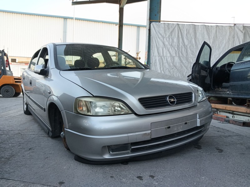 opel astra g hatchback (t98) del año 2001