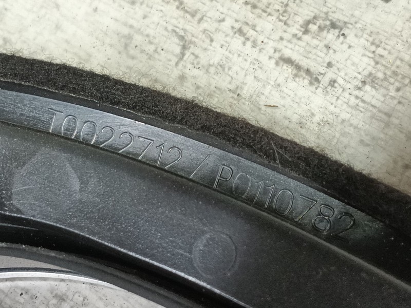 Recambio de moldura para audi q7 (4lb) 3.0 tdi quattro referencia OEM IAM   