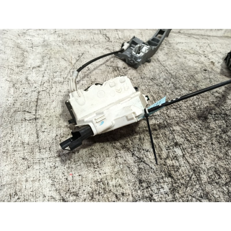 Recambio de cerradura puerta delantera derecha para citroën c3 collection referencia OEM IAM   