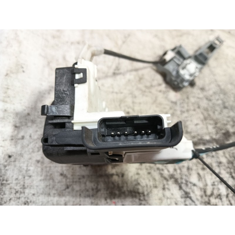 Recambio de cerradura puerta delantera derecha para citroën c3 collection referencia OEM IAM   