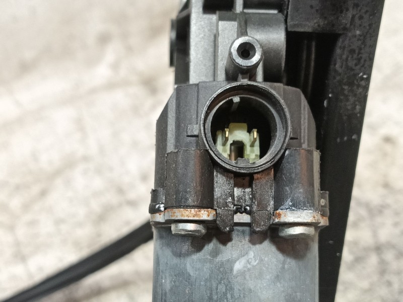 Recambio de elevalunas delantero derecho para peugeot 108 1.0 vti 72 referencia OEM IAM   