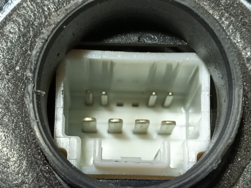 Recambio de cerradura puerta trasera derecha para lexus is200 (ds2/is2) 220d referencia OEM IAM   