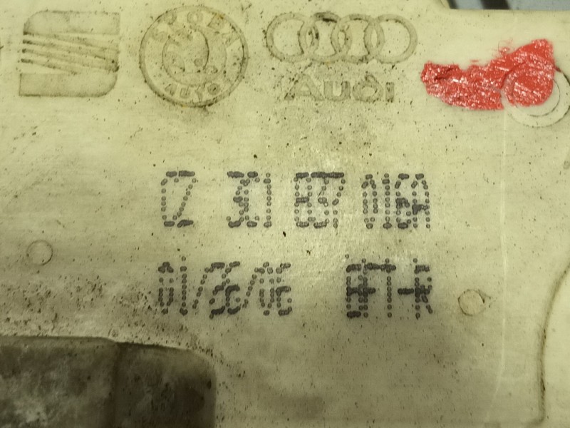 Recambio de cerradura puerta delantera derecha para audi q7 (4lb) 3.0 tdi quattro referencia OEM IAM   