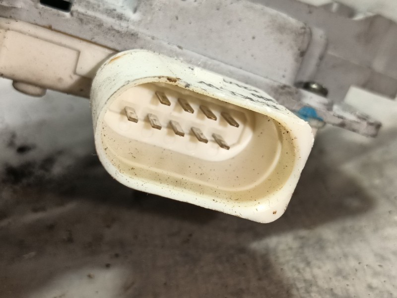 Recambio de cerradura puerta trasera izquierda para audi q7 (4lb) 3.0 tdi quattro referencia OEM IAM   