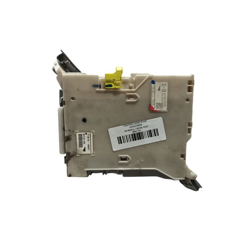 Recambio de caja reles / fusibles para lexus is200 (ds2/is2) 220d referencia OEM IAM 8273053050 94780W 