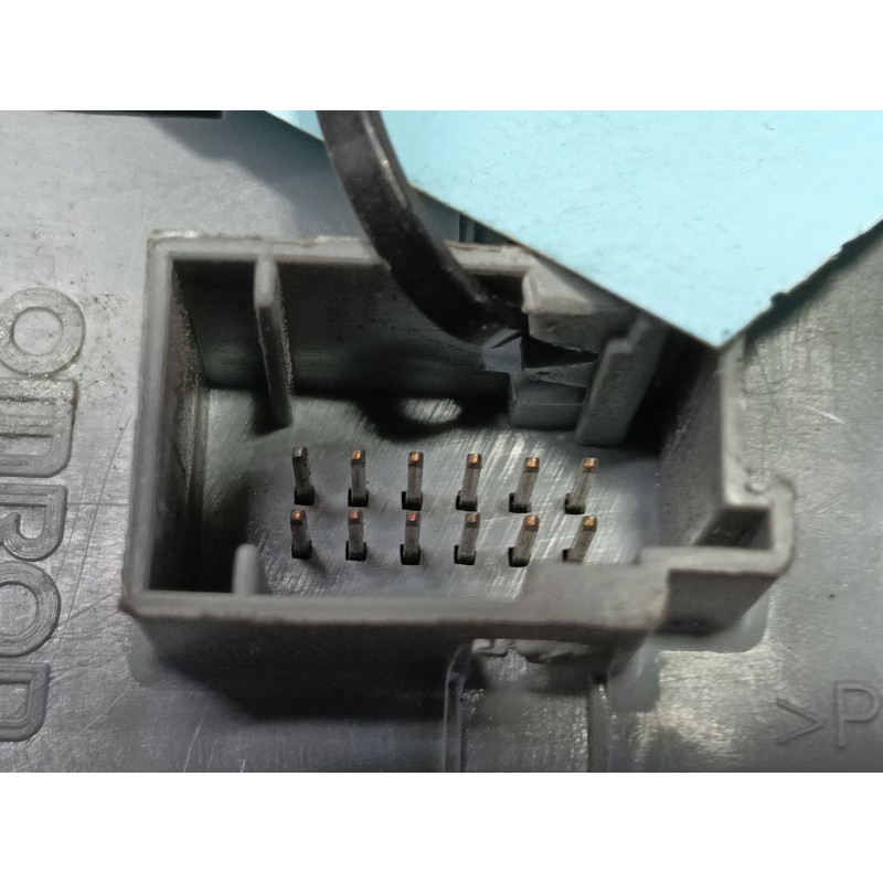 Recambio de mando multifuncion para peugeot bipper tepee basis referencia OEM IAM   