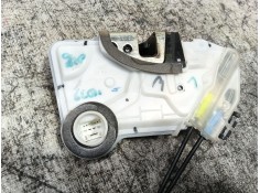 Recambio de cerradura puerta delantera derecha para peugeot 108 1.0 vti 72 referencia OEM IAM    2