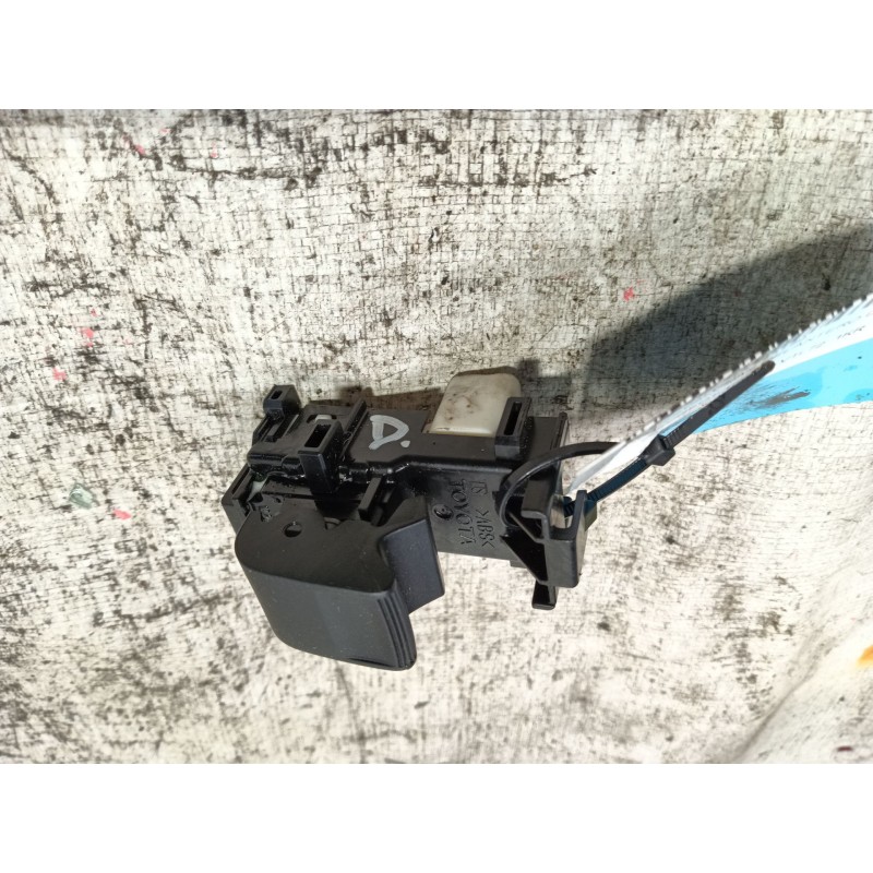 Recambio de mando elevalunas delantero derecho para peugeot 108 1.0 vti 72 referencia OEM IAM   