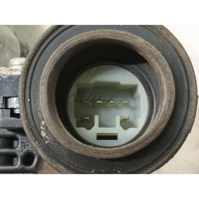 Recambio de elevalunas delantero izquierdo para lexus is200 (ds2/is2) 220d referencia OEM IAM  ELECTRICO 