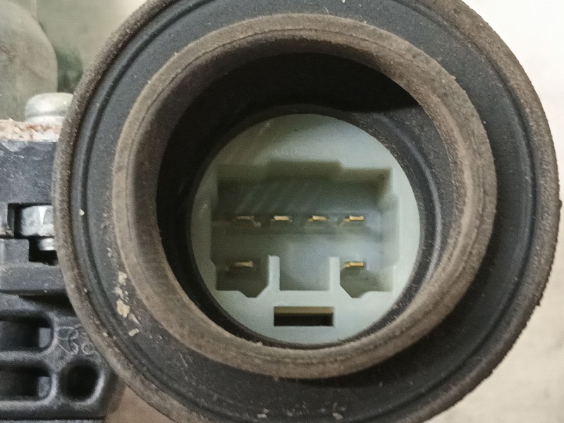 Recambio de elevalunas delantero izquierdo para lexus is200 (ds2/is2) 220d referencia OEM IAM  ELECTRICO 