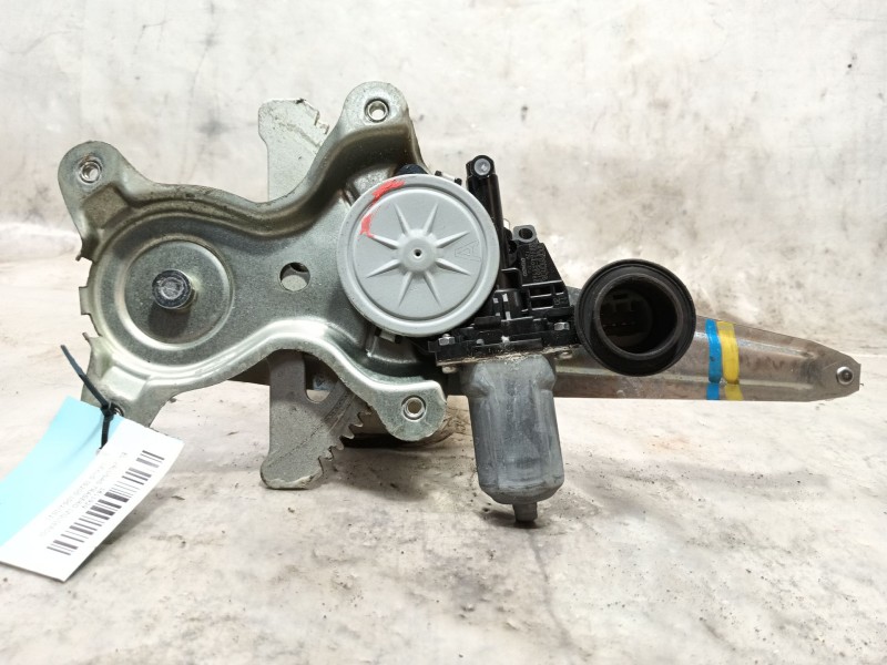 Recambio de elevalunas trasero izquierdo para lexus is200 (ds2/is2) 220d referencia OEM IAM  ELECTRICO 