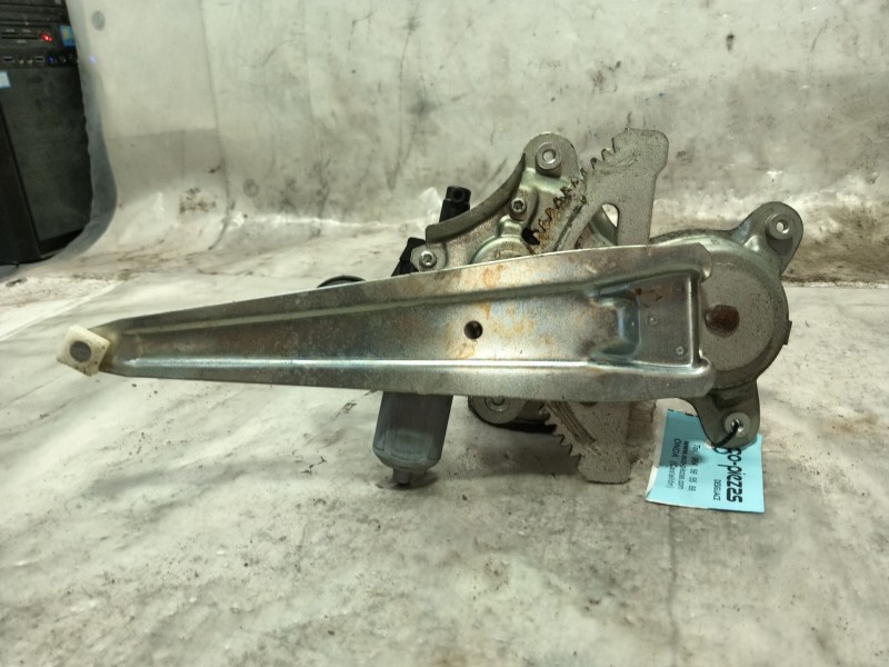 Recambio de elevalunas trasero izquierdo para lexus is200 (ds2/is2) 220d referencia OEM IAM  ELECTRICO 