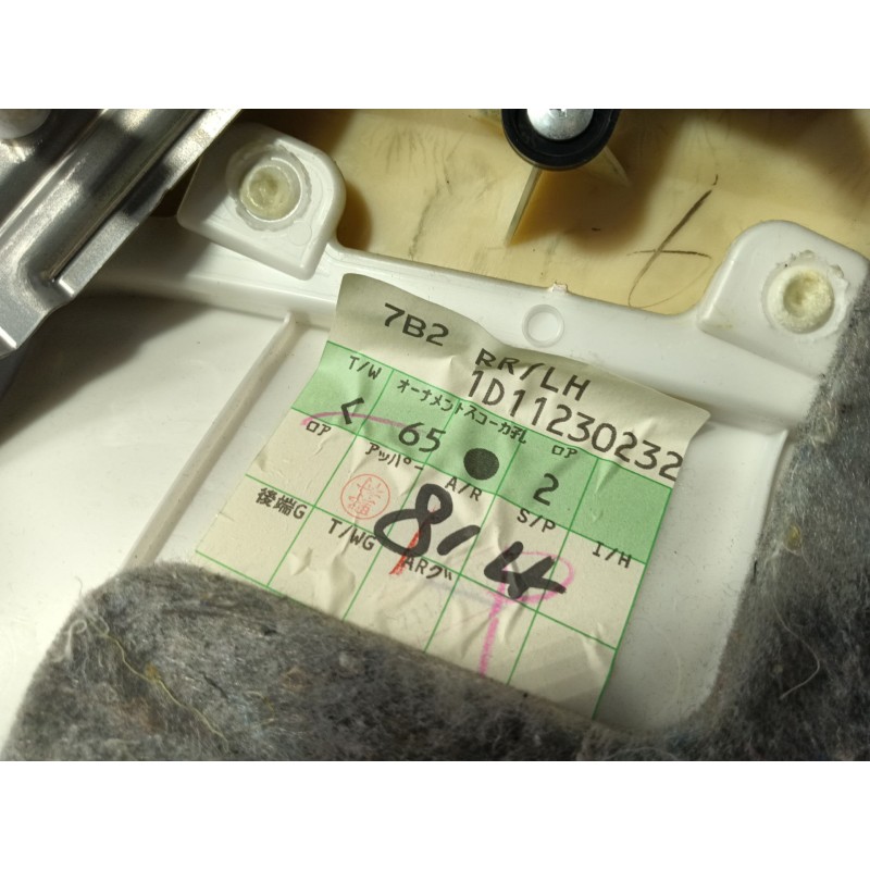 Recambio de guarnecido puerta trasera izquierda para lexus is200 (ds2/is2) 220d referencia OEM IAM   