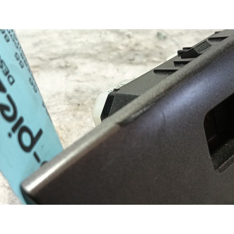 Recambio de mando elevalunas trasero izquierdo para lexus is200 (ds2/is2) 220d referencia OEM IAM 8403053020 515287TS5302 