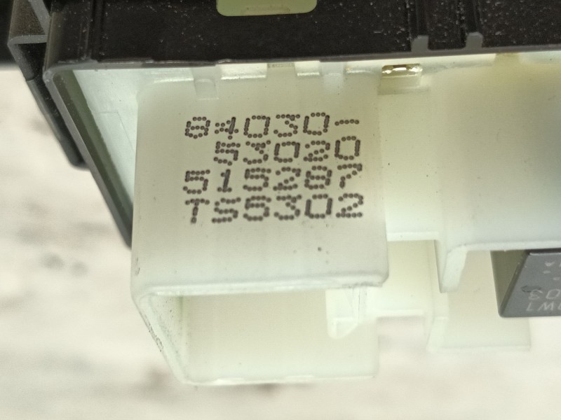 Recambio de mando elevalunas trasero derecho para lexus is200 (ds2/is2) 220d referencia OEM IAM   