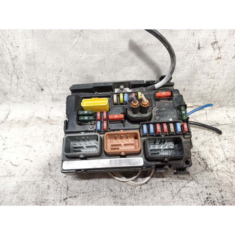 Recambio de caja reles / fusibles para citroën c3 collection referencia OEM IAM   