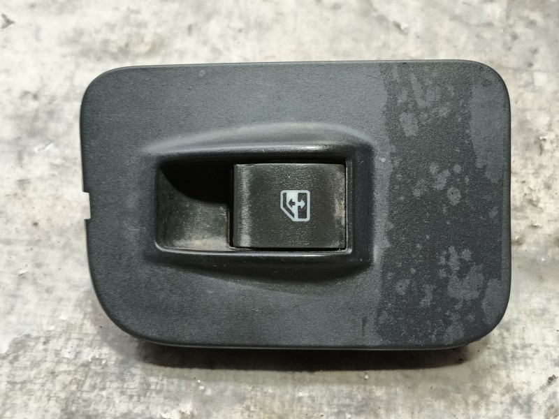 Recambio de mando elevalunas delantero derecho para peugeot bipper tepee basis referencia OEM IAM   